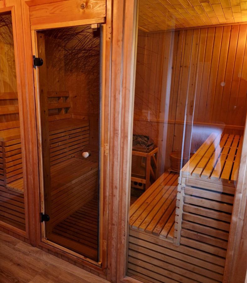 B&B The Wellness Cottage Dordrecht Bagian luar foto